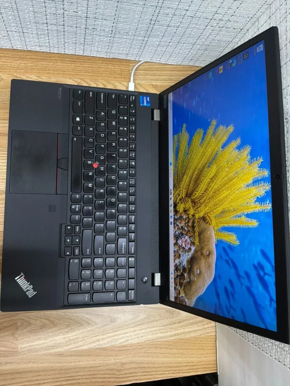 Lenovo ThinkPad T15 Gen 2 15.6